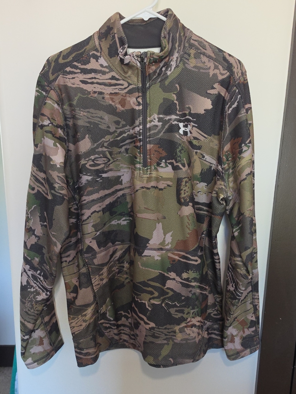 Under Armour Men’s Camo Quarter-Zip Performance Pullover - Green/Brown/Tan